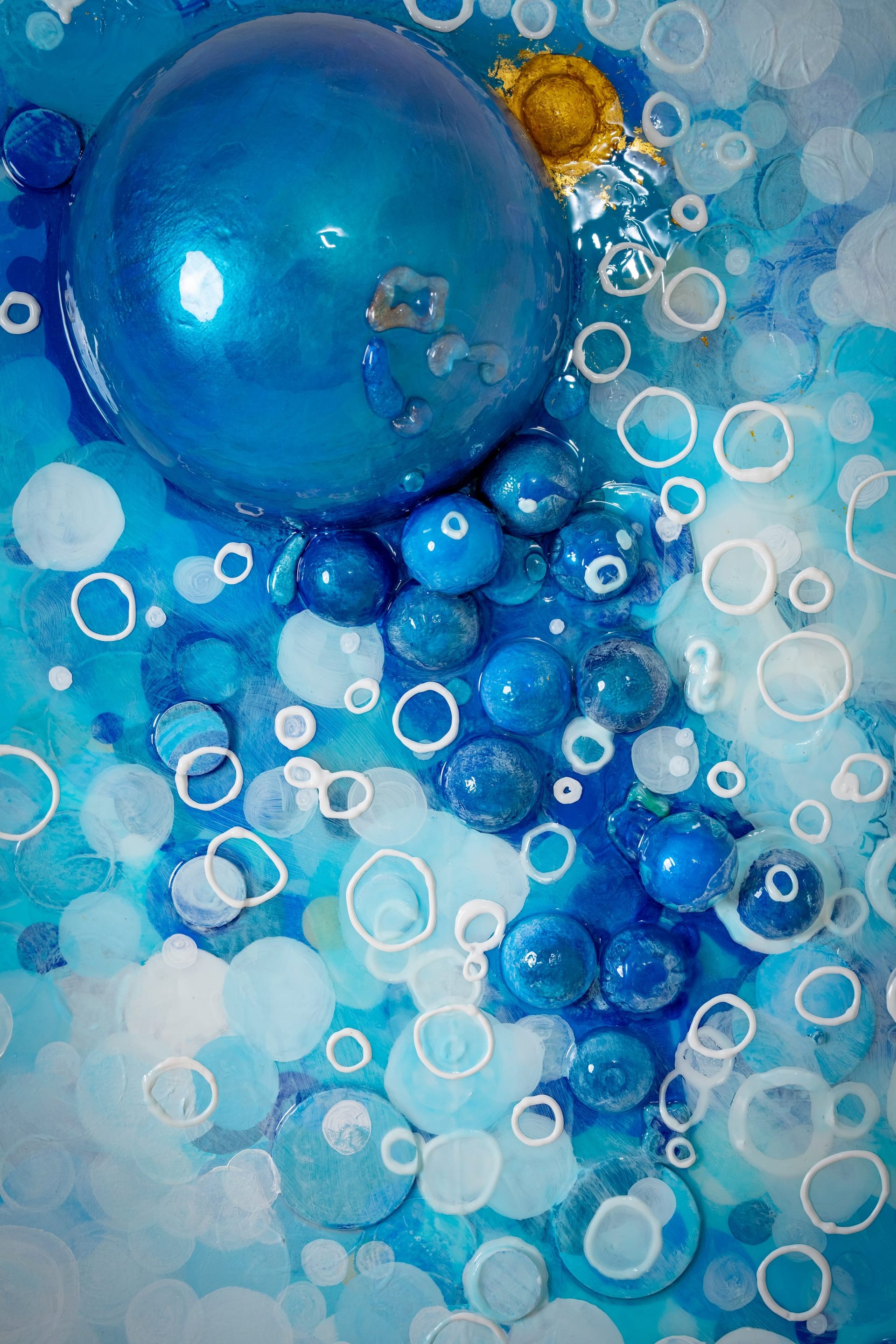 Blue field texture detail from Origin / Mass I, clustered spheres on atmospheric cerulean