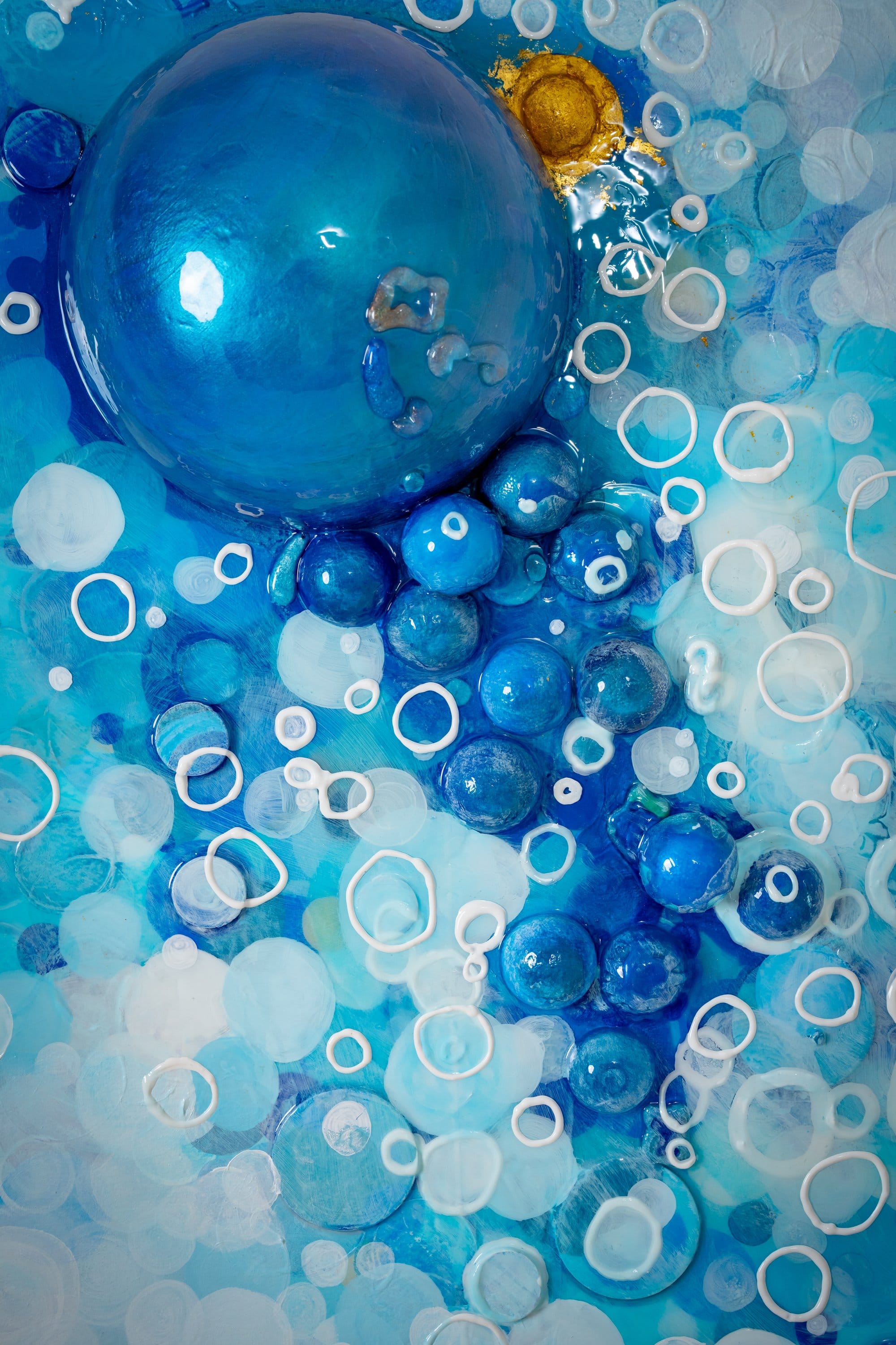 Blue field texture detail from Origin / Mass I, clustered spheres on atmospheric cerulean